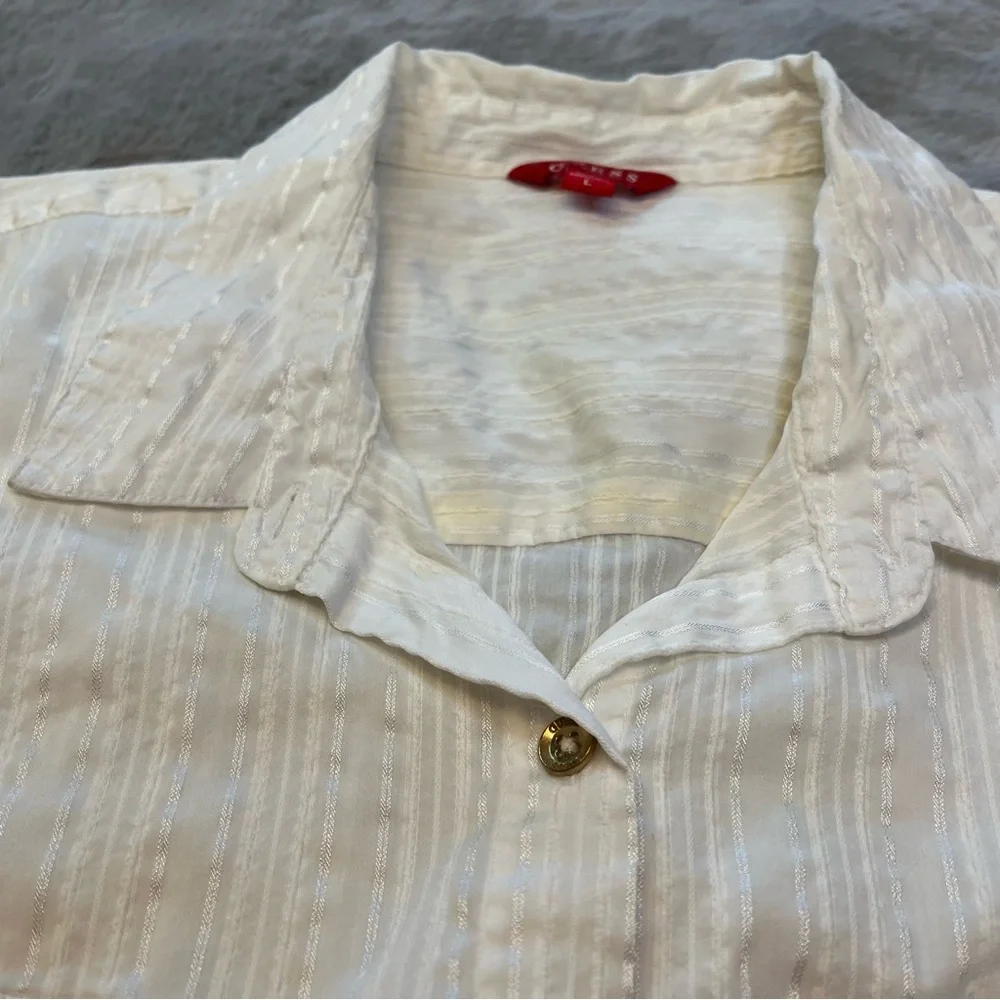 Guess White Short Sleeve Button Down Shirt - Picture 5 of 12